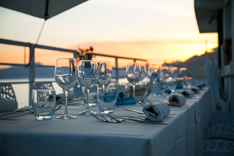 Galaxy-inspired Table Settings